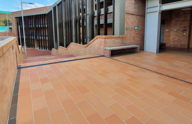 TABLETA 40X20 ARENA LINEA EXCLUSIVA