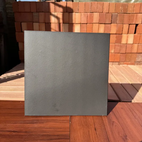 TABLETA MOCCA 30X30